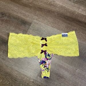 NWT Cacique Wide Strap Thong Neon Yellow Floral Size 14/16